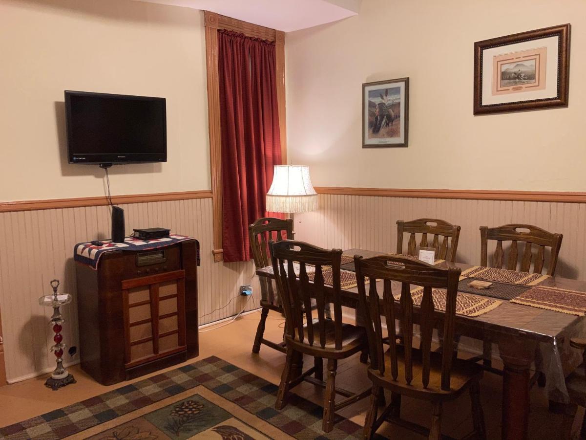 Historic Capitol Hotel Vacation Suites Downtown Buffalo Luaran gambar